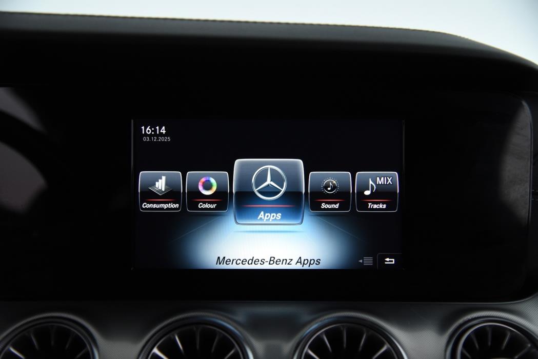 MERCEDES-BENZ E 2018