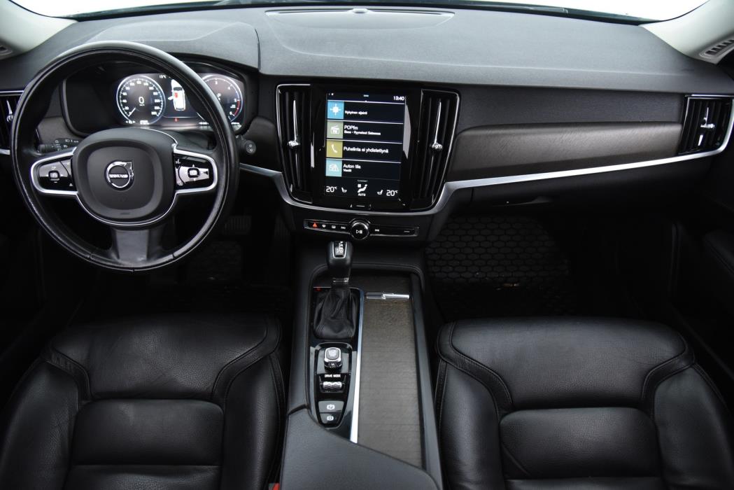 VOLVO V90 Cross Country 2019