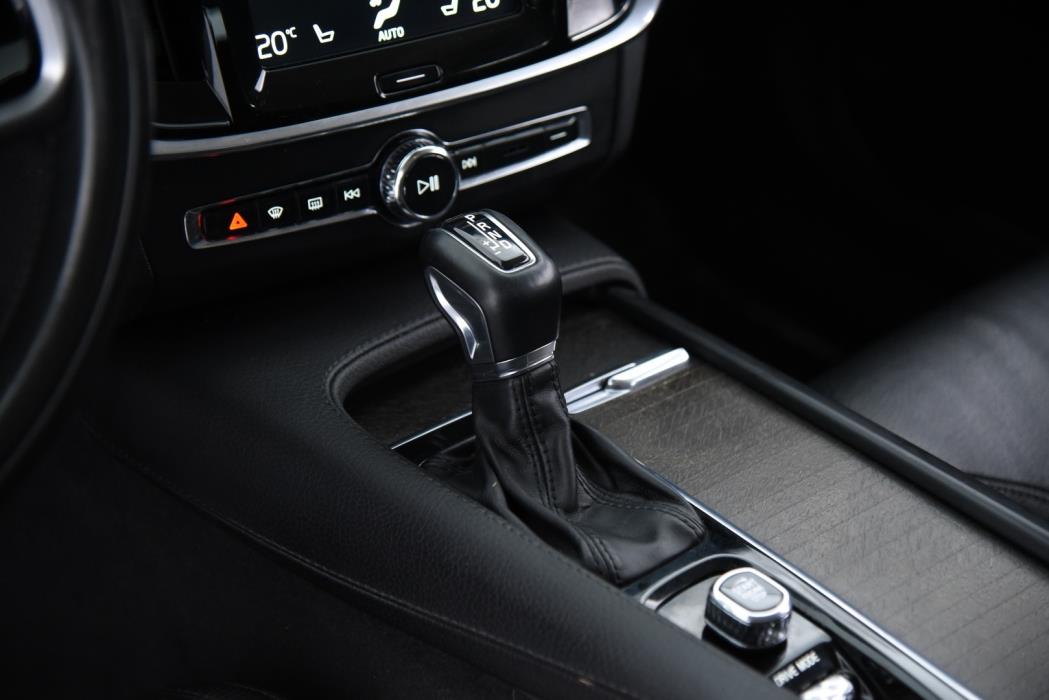 VOLVO V90 Cross Country 2019