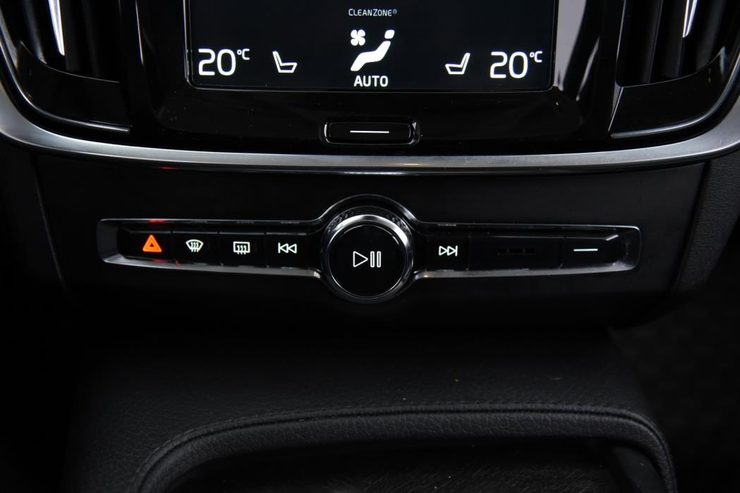 VOLVO V90 Cross Country 2019