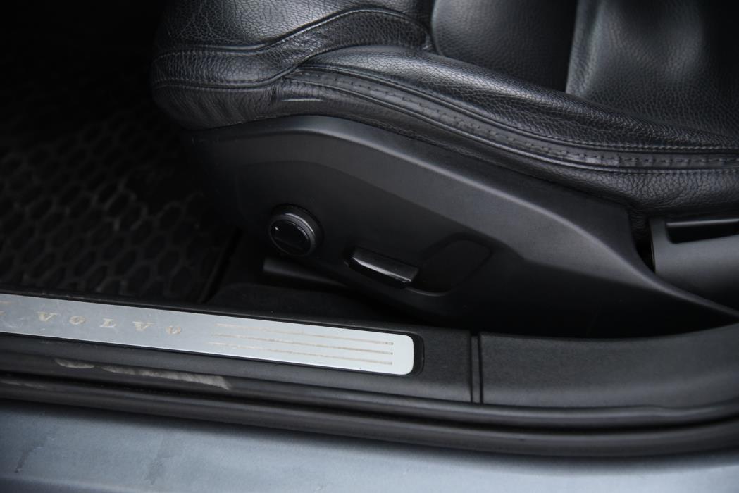 VOLVO V90 Cross Country 2019