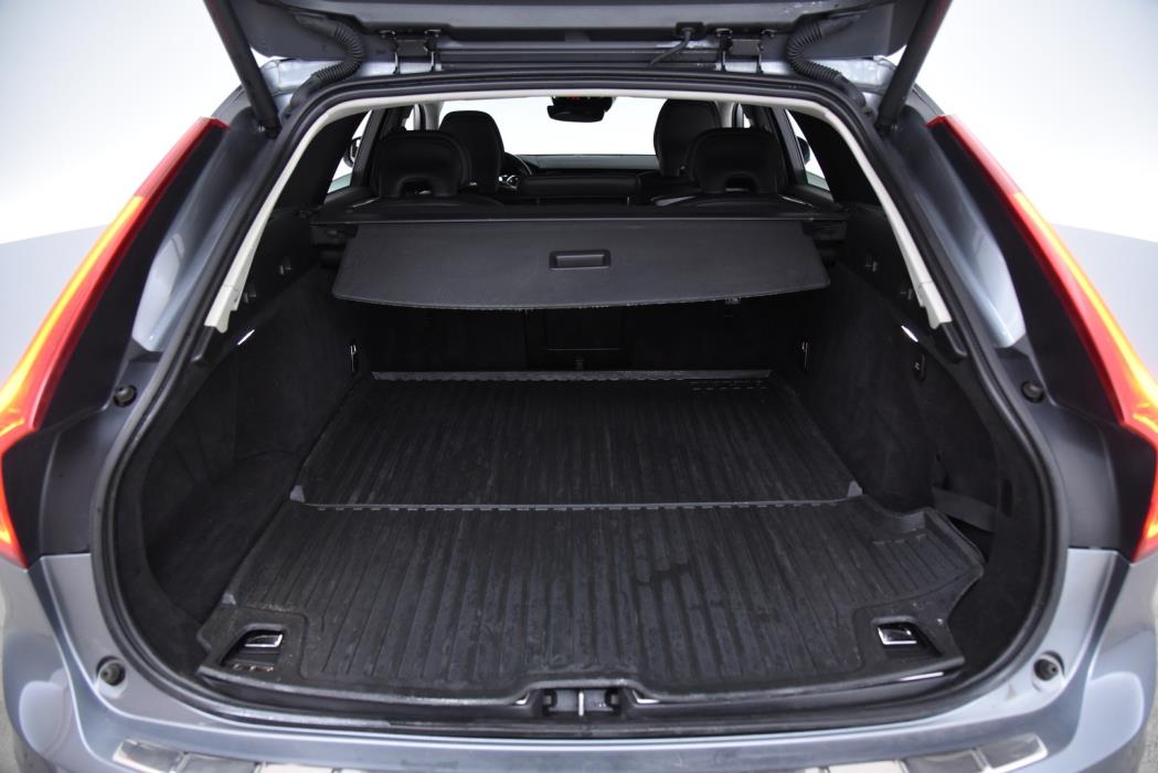 VOLVO V90 Cross Country 2019