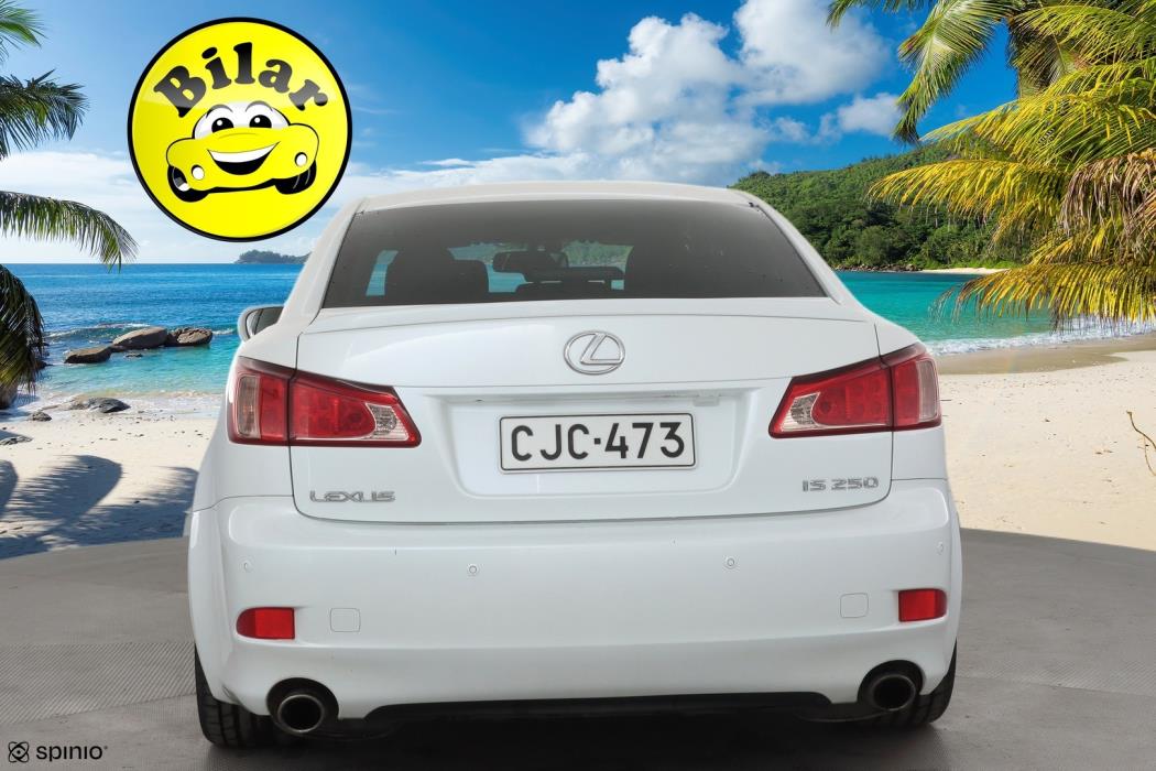 LEXUS IS 2012