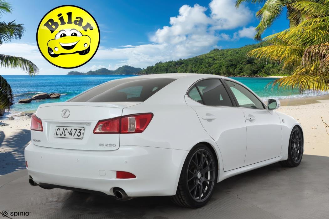 LEXUS IS 2012