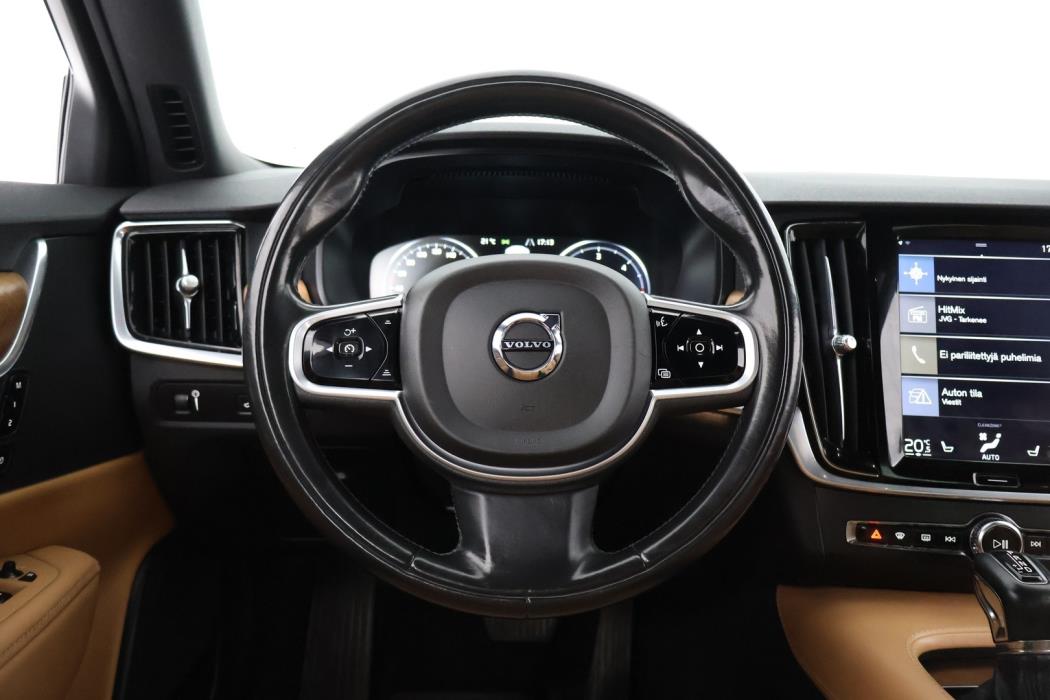 VOLVO S90 2016