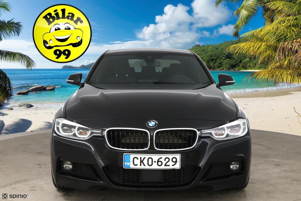 BMW 330 2017