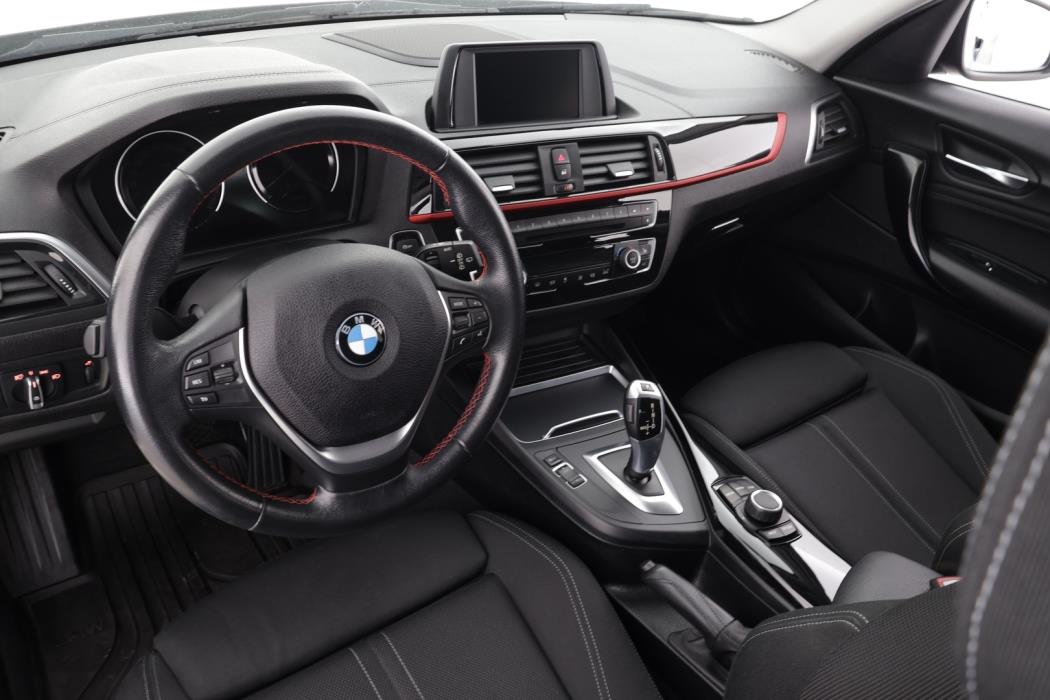 BMW 118 2018