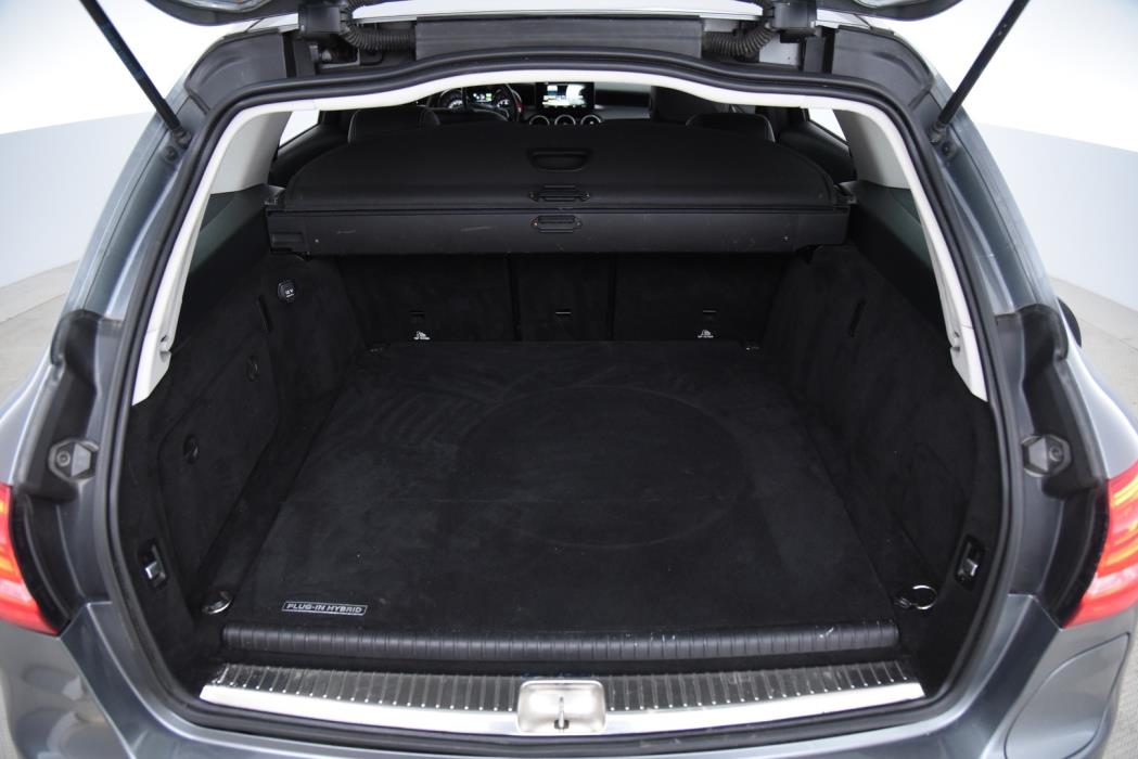 MERCEDES-BENZ C 2017