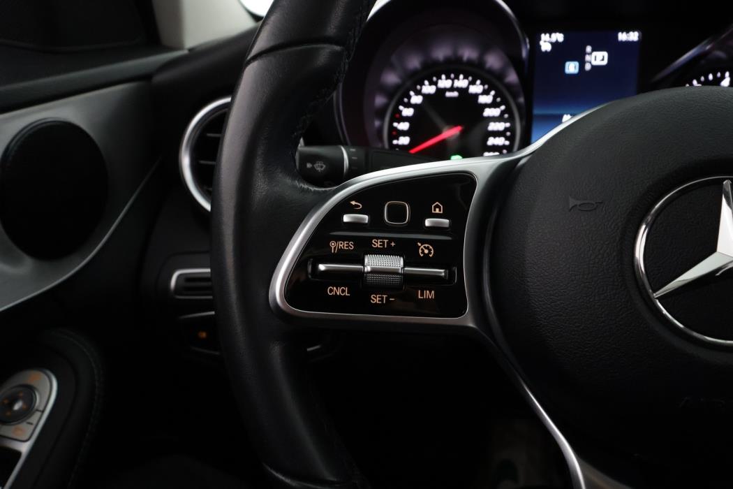 MERCEDES-BENZ C 2020