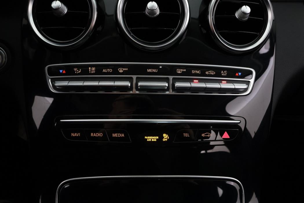 MERCEDES-BENZ C 2020