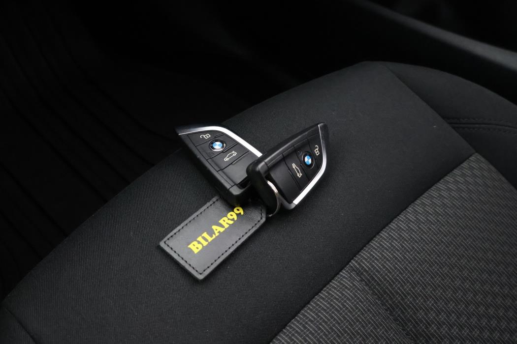 BMW 216 2019