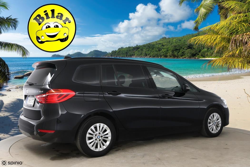 BMW 216 2019