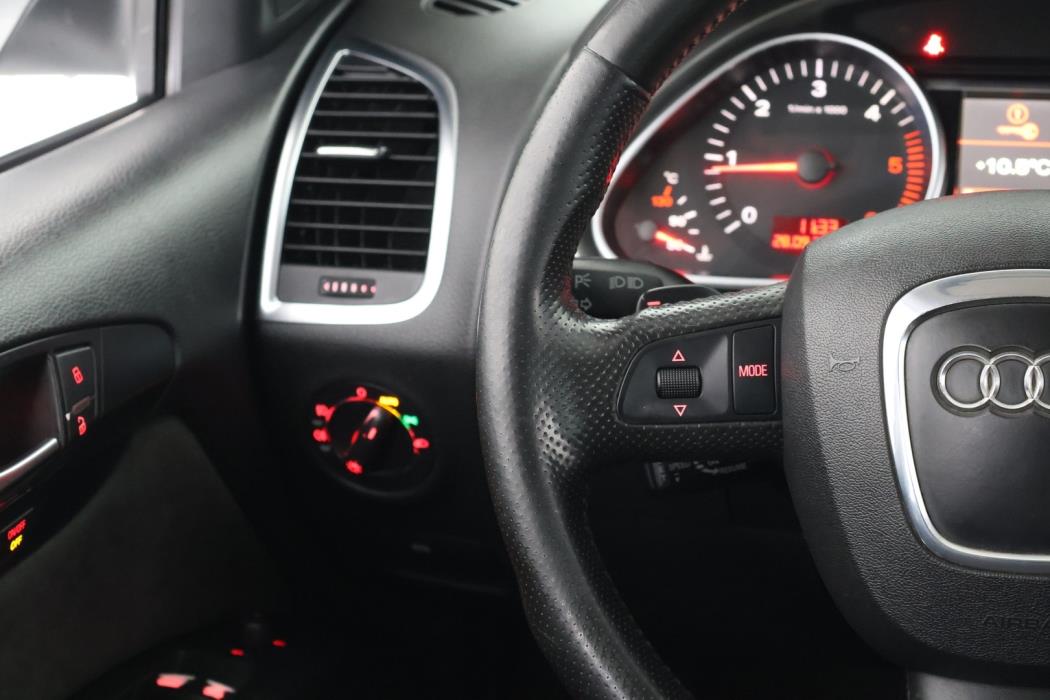 AUDI Q7 2006