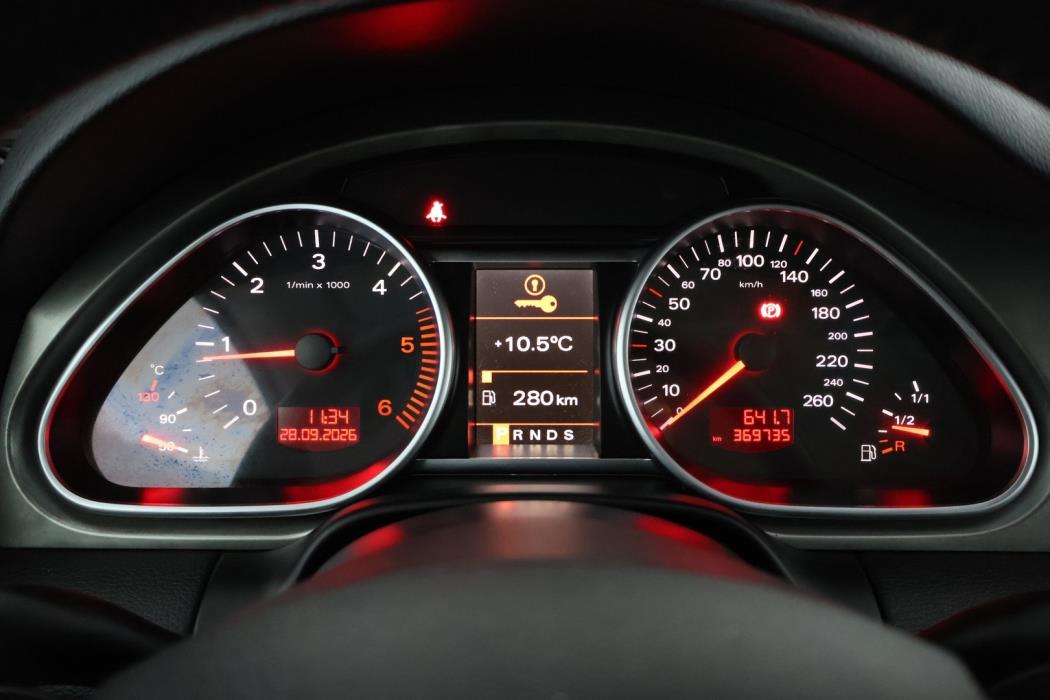 AUDI Q7 2006