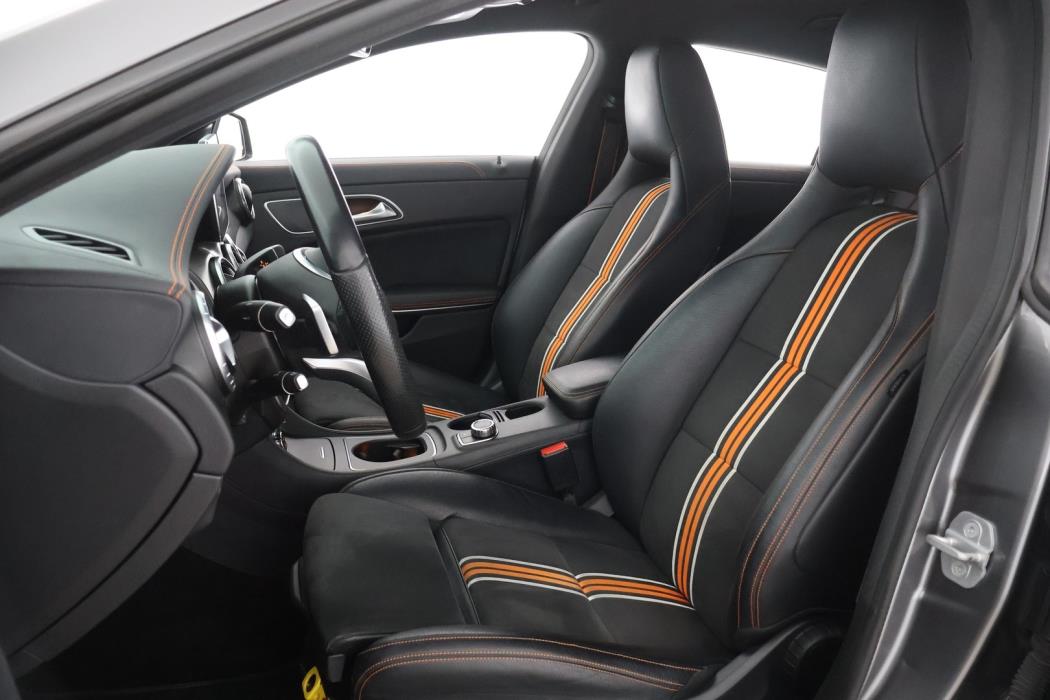 MERCEDES-BENZ CLA 2016