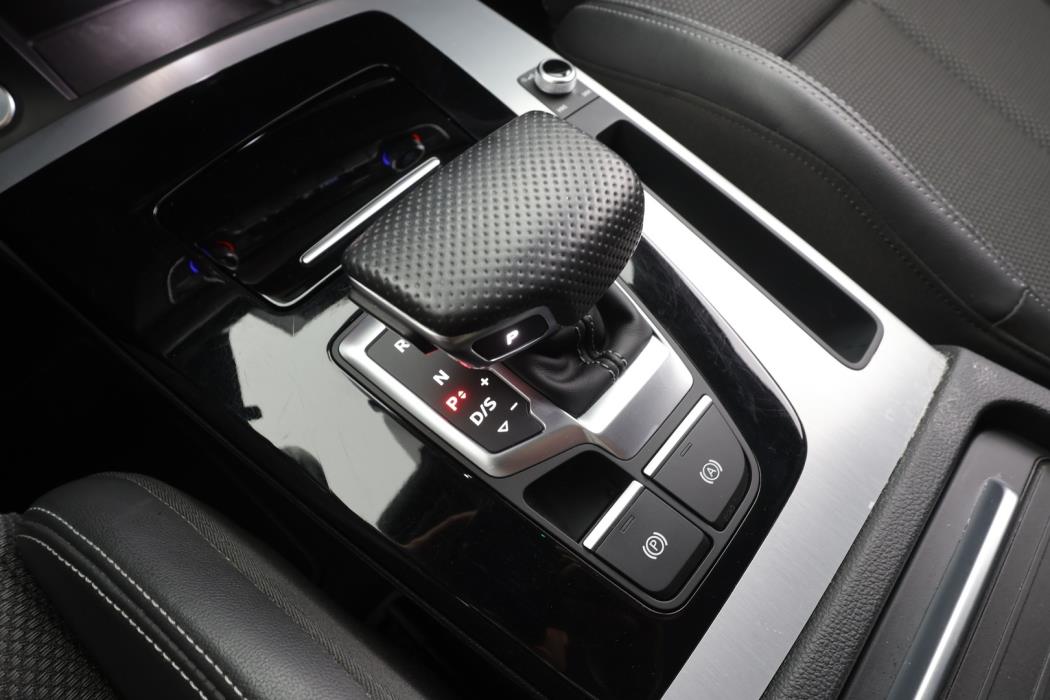 AUDI Q5 2022
