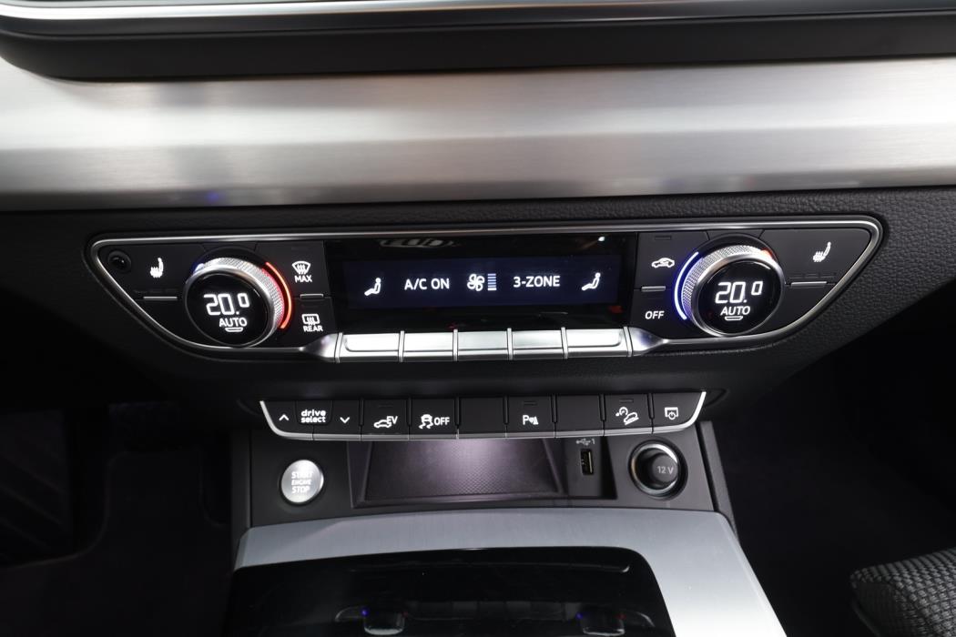 AUDI Q5 2022