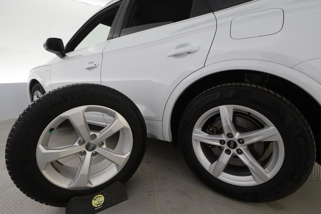 AUDI Q5 2022