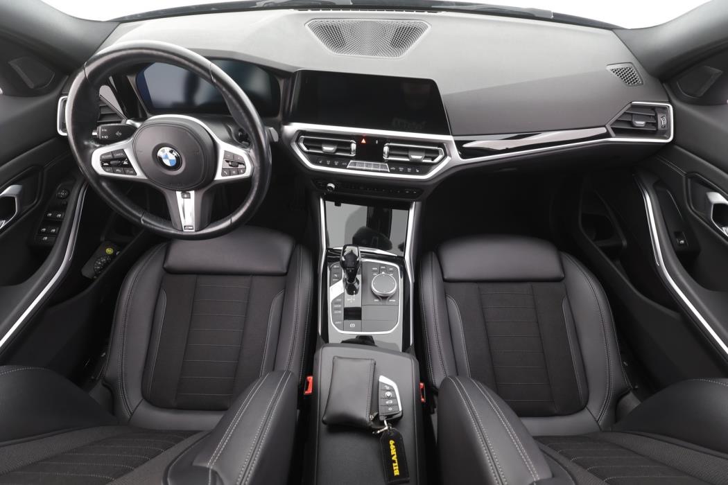 BMW 320 2022