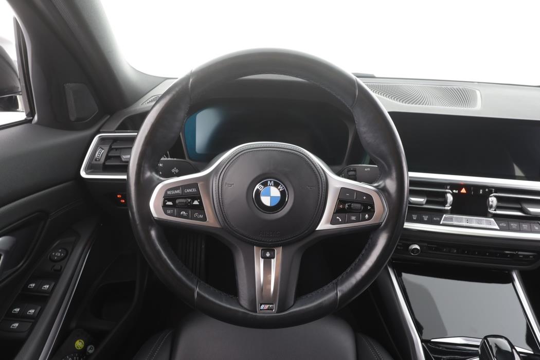BMW 320 2022