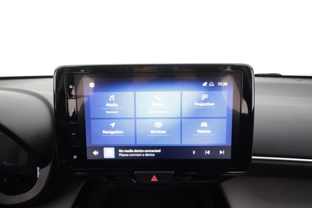 TOYOTA Yaris Cross 2022