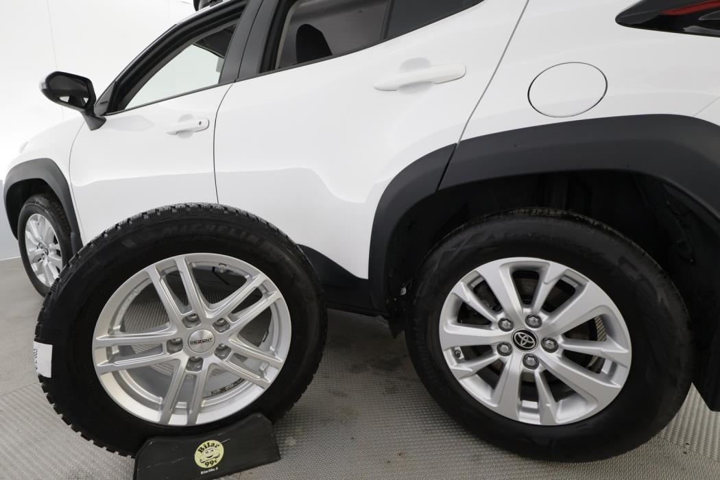 TOYOTA Yaris Cross 2022