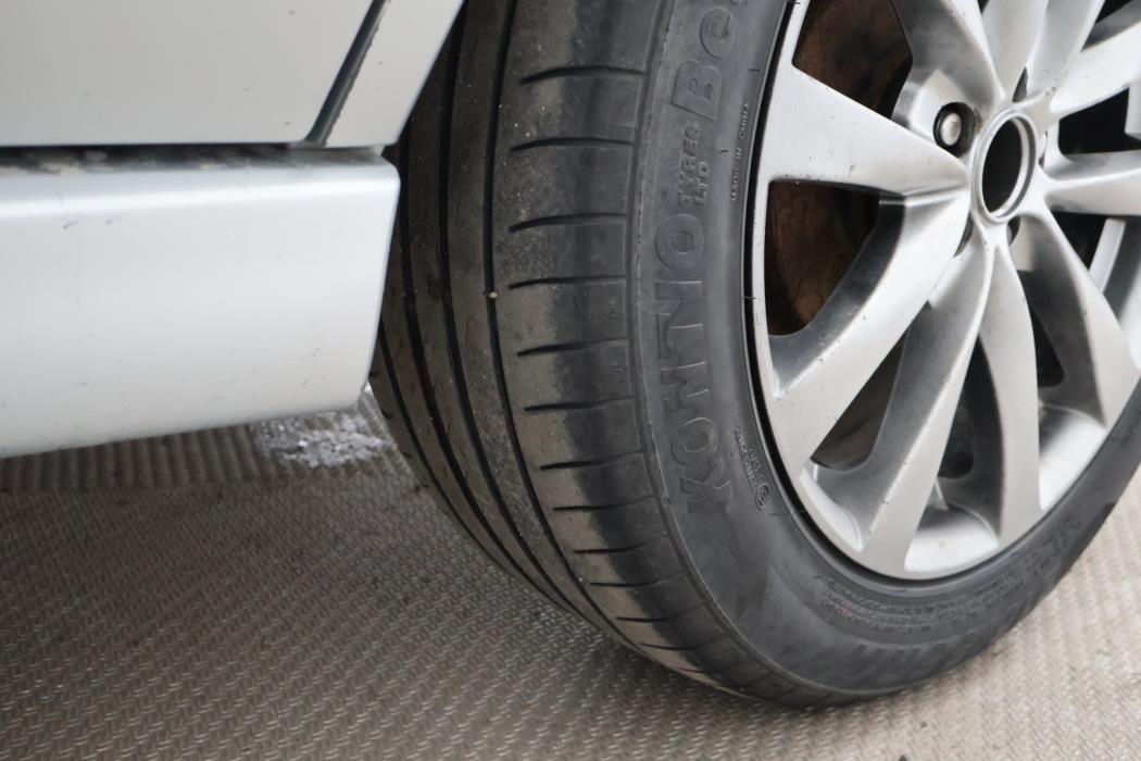 SUBARU Forester 2006