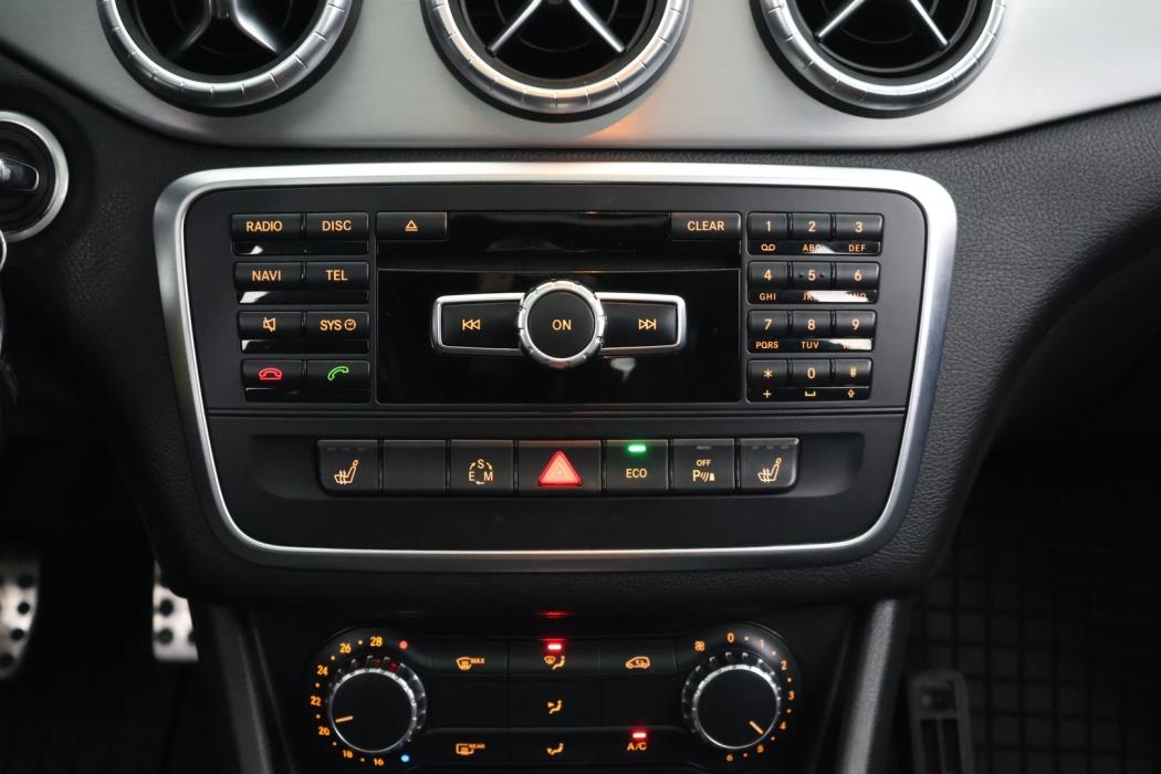 MERCEDES-BENZ CLA 2014