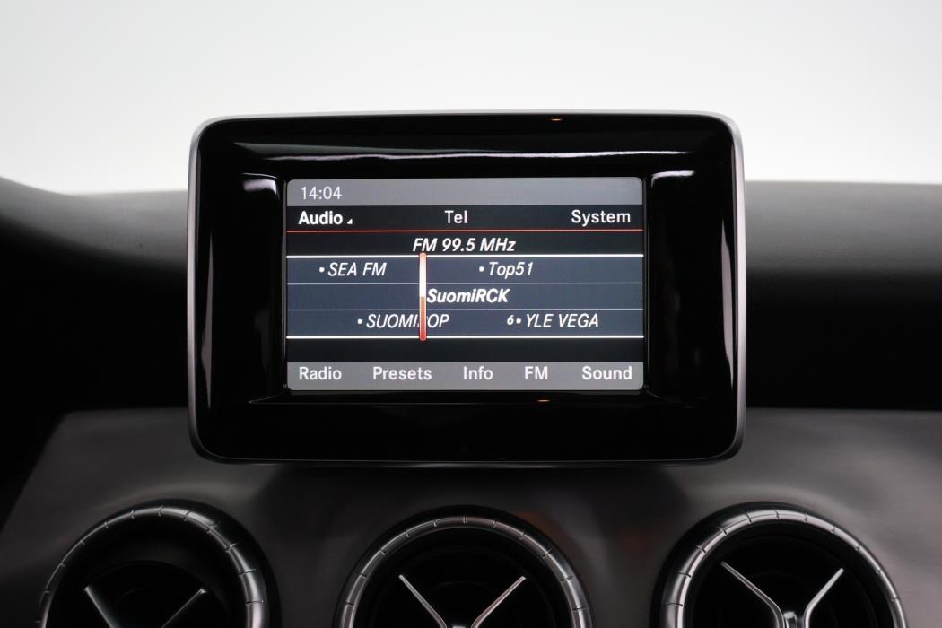 MERCEDES-BENZ CLA 2014