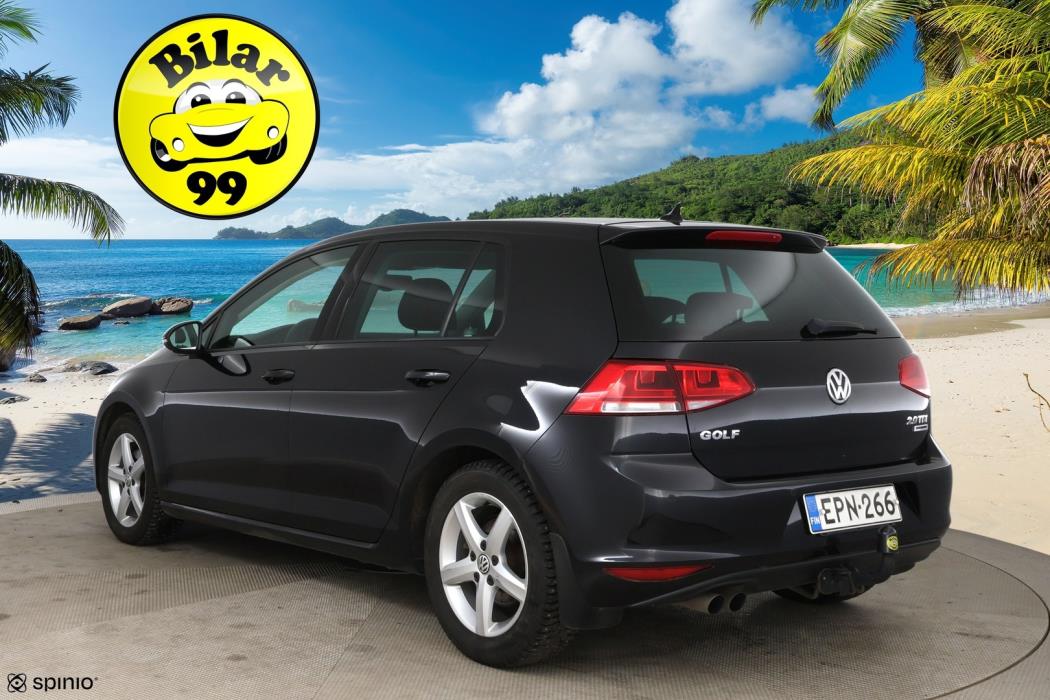 VOLKSWAGEN Golf 2015