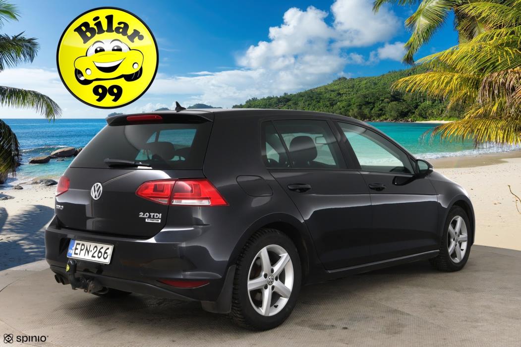 VOLKSWAGEN Golf 2015