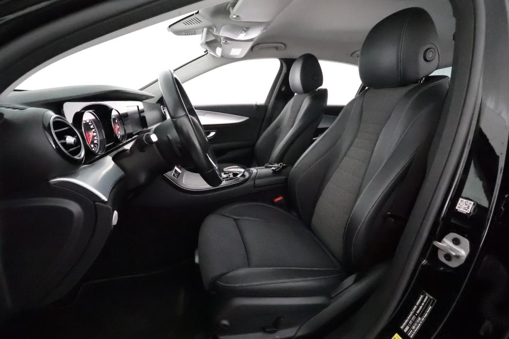 MERCEDES-BENZ E 2019
