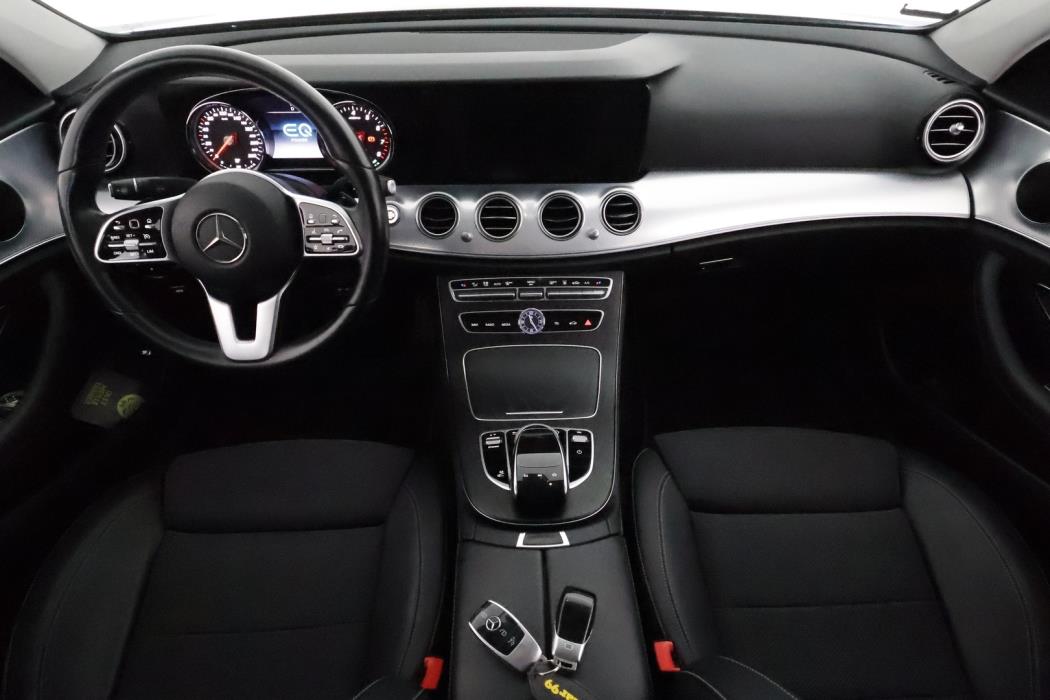 MERCEDES-BENZ E 2019