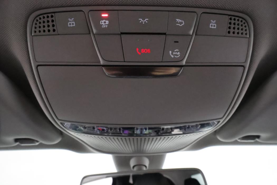 MERCEDES-BENZ E 2019