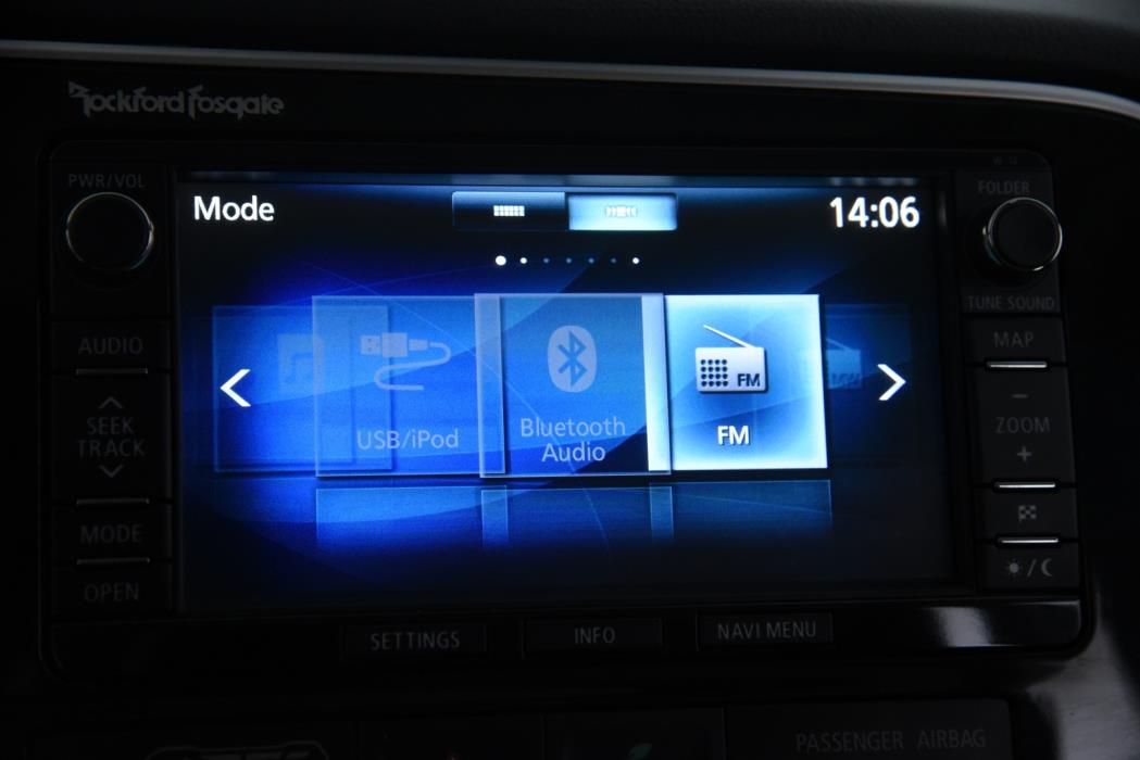 MITSUBISHI Outlander 2014