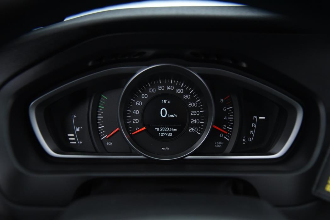 VOLVO V40 Cross Country 2018