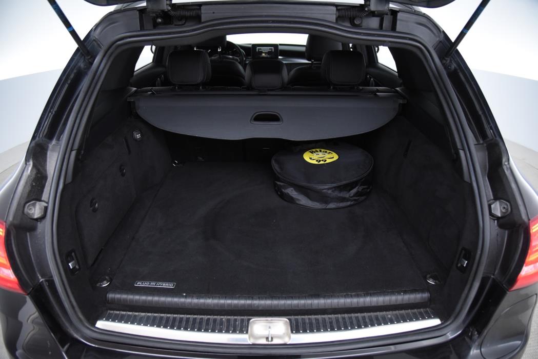 MERCEDES-BENZ C 2018