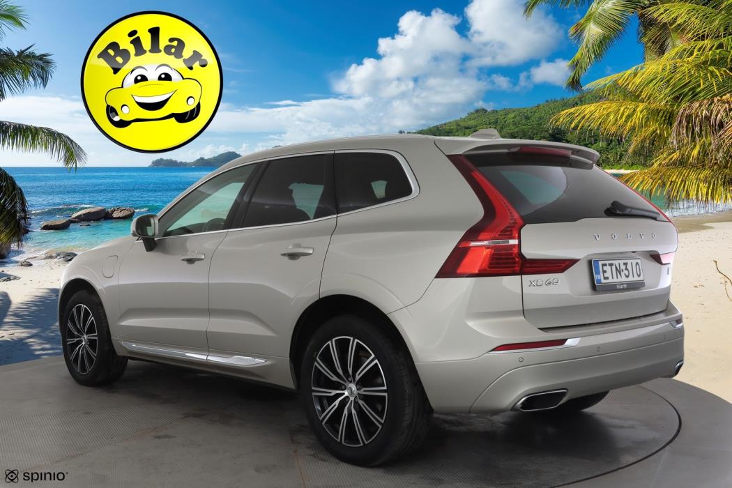 VOLVO XC60 2021