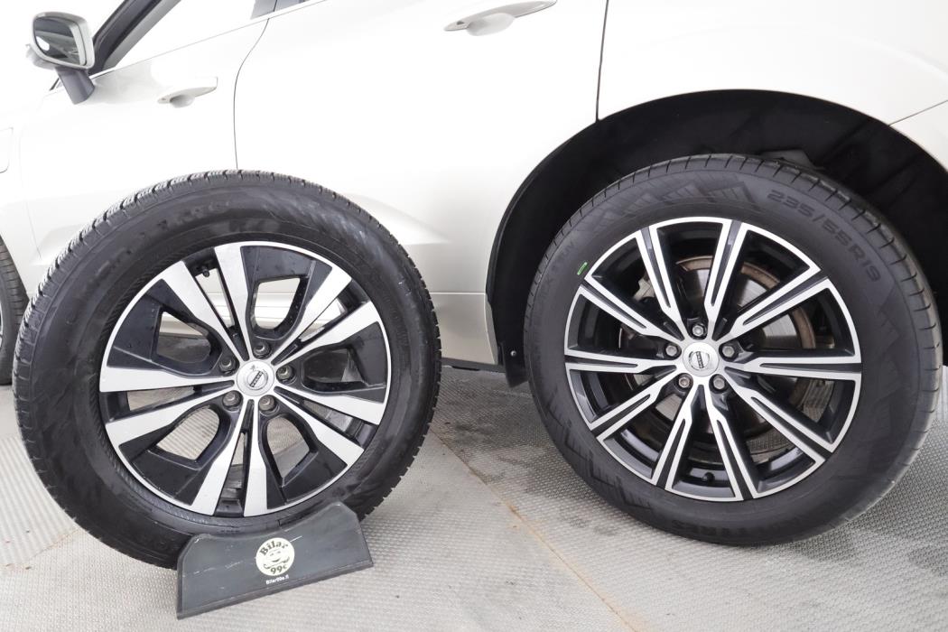 VOLVO XC60 2021