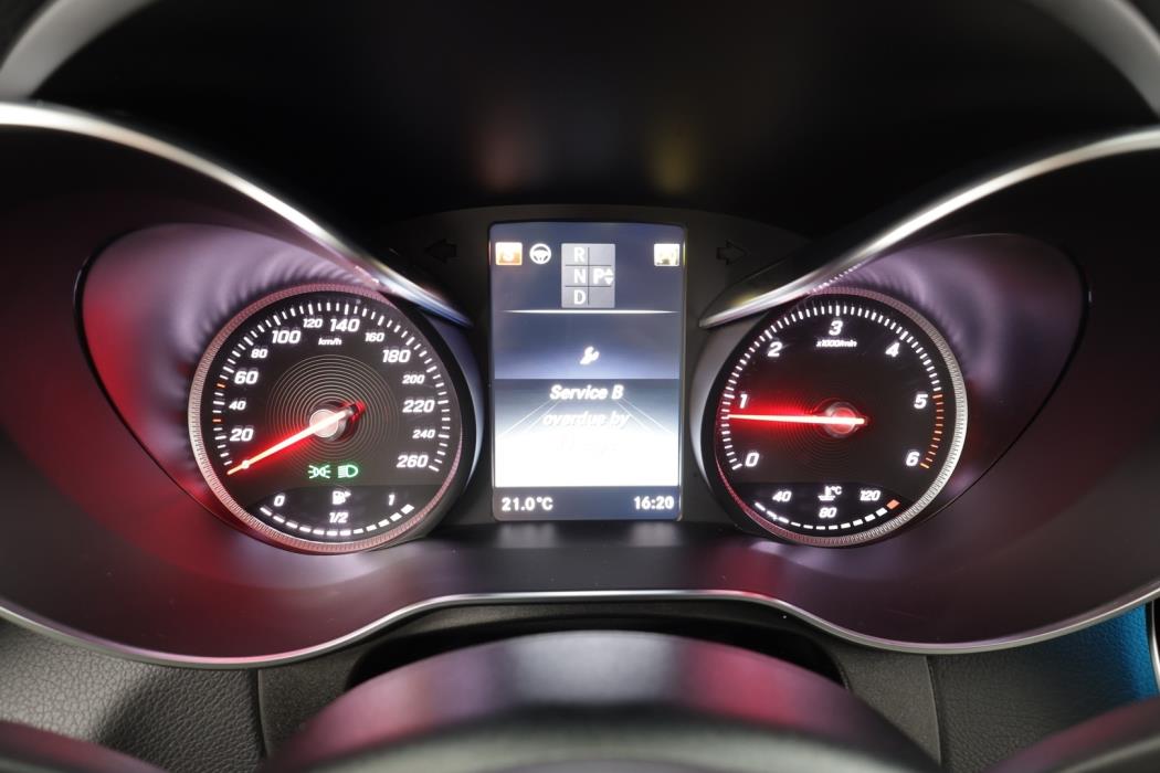 MERCEDES-BENZ GLC 2018