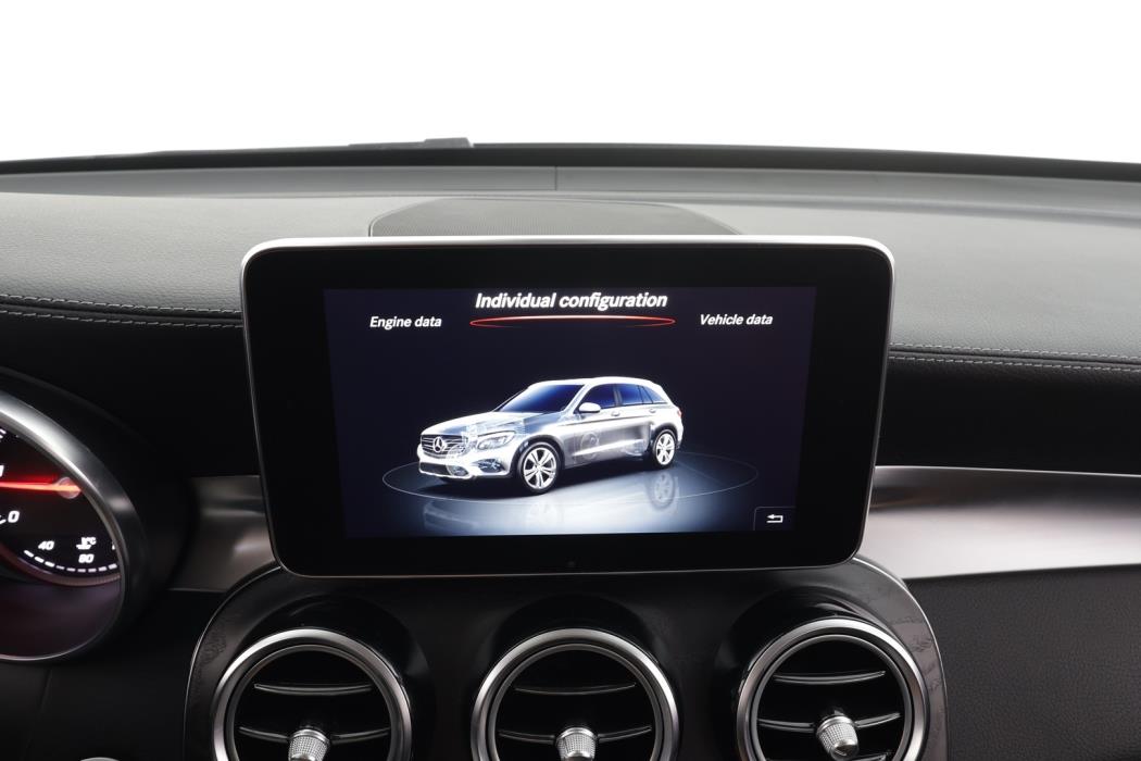 MERCEDES-BENZ GLC 2018