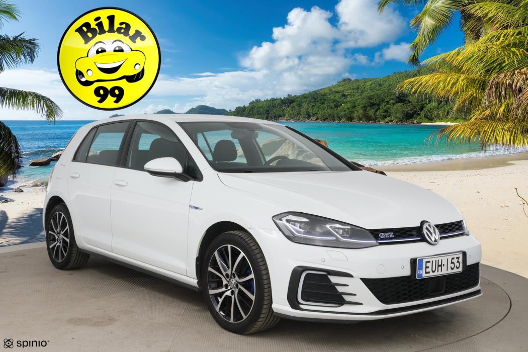 VOLKSWAGEN GOLF 2020