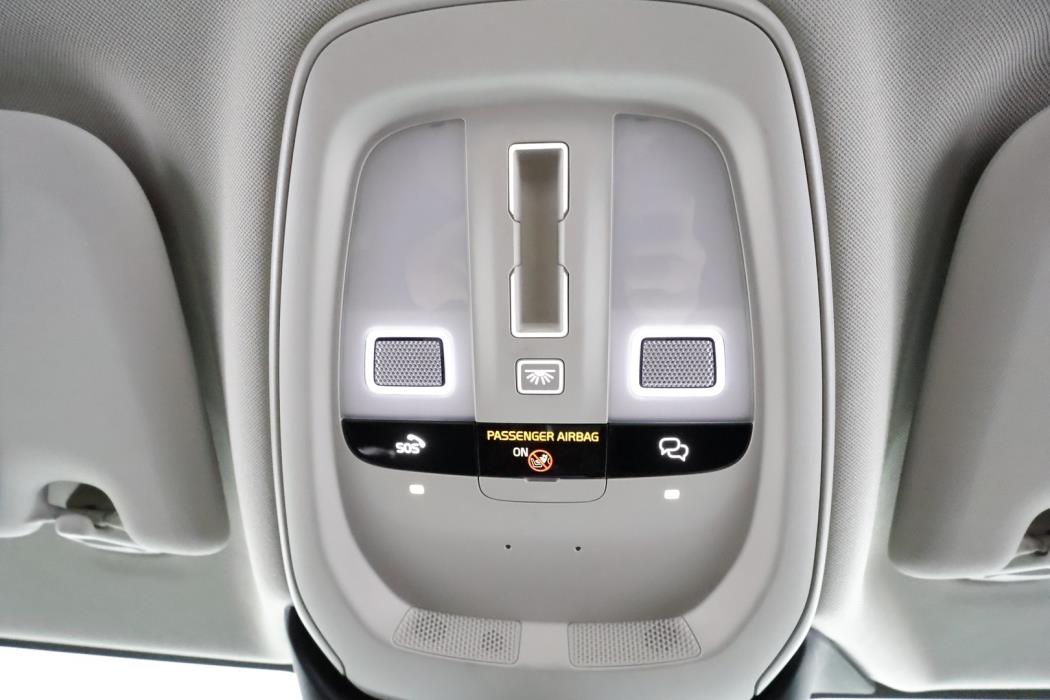 VOLVO S60 2025