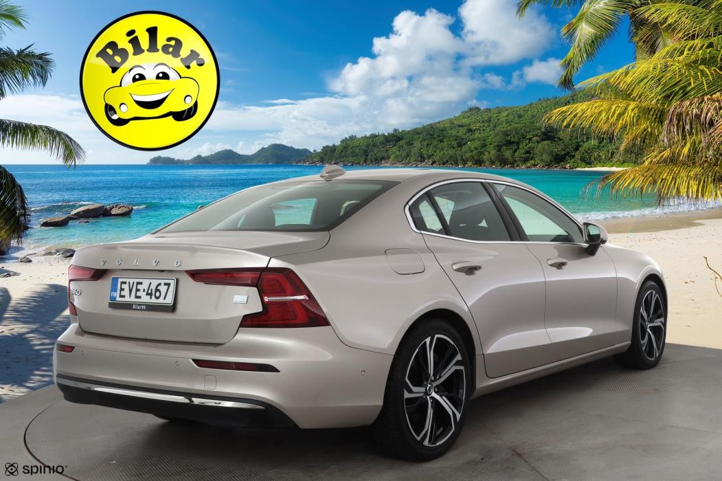 VOLVO S60 2025