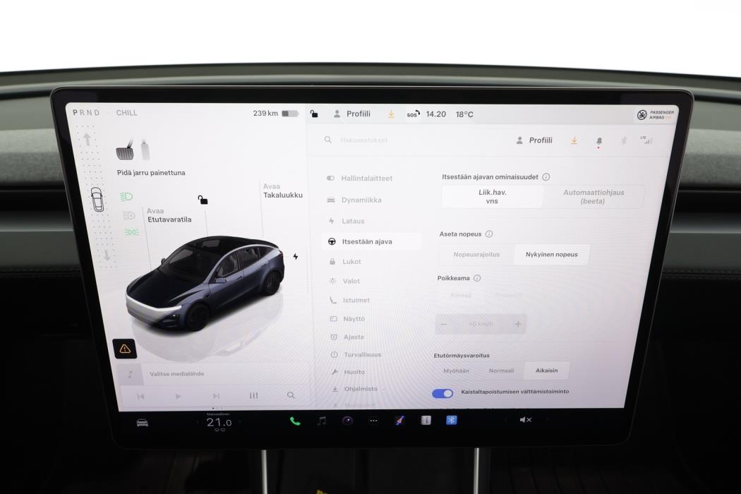 TESLA Model Y 2025