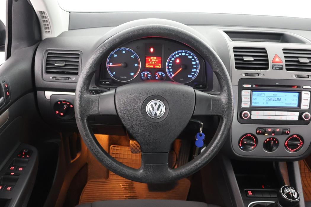 VOLKSWAGEN Golf 2008