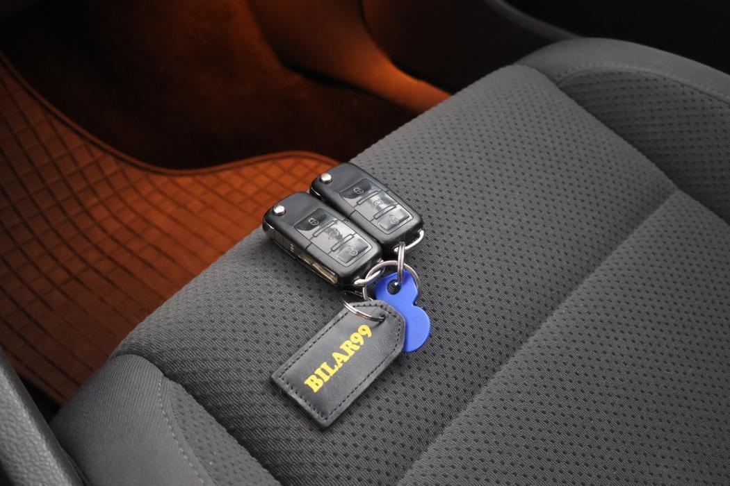 VOLKSWAGEN Golf 2008