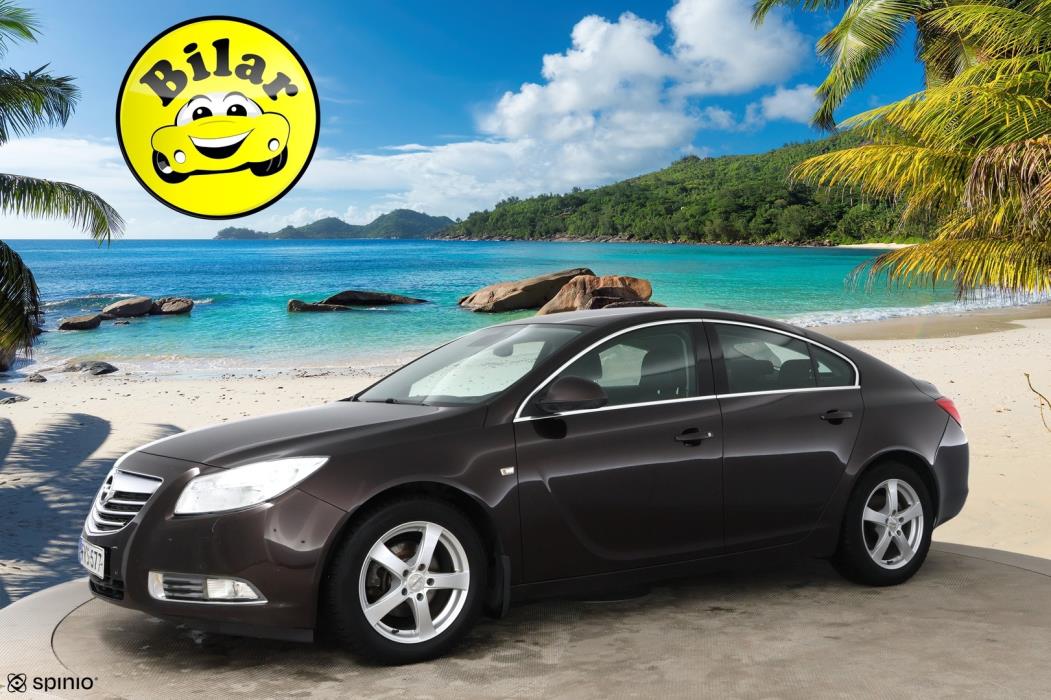OPEL Insignia 2012