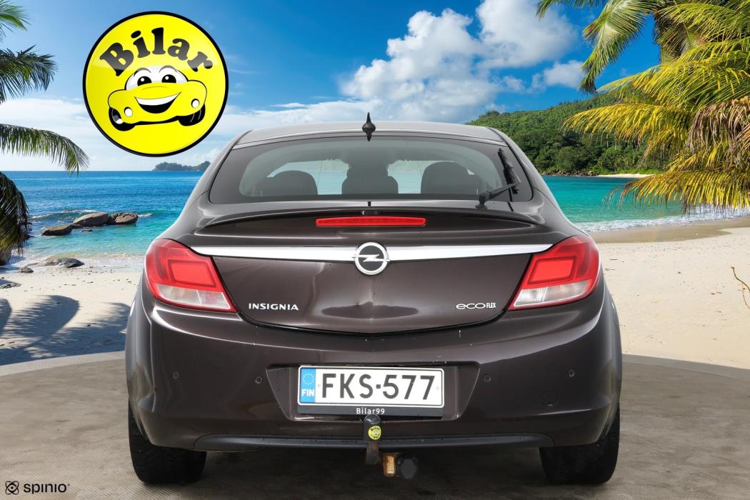 OPEL Insignia 2012