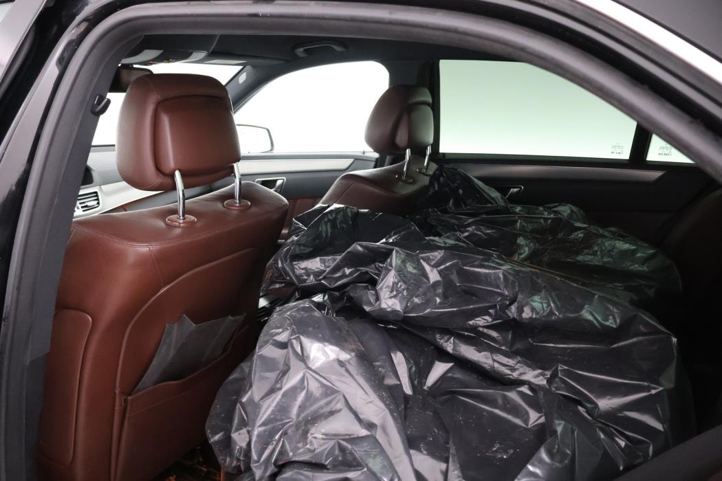 MERCEDES-BENZ E 2013